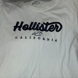 White hollister t-shirt